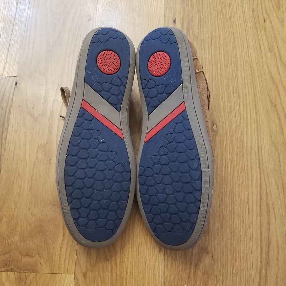 Muk Luks suede shoes - Picture 6 of 6
